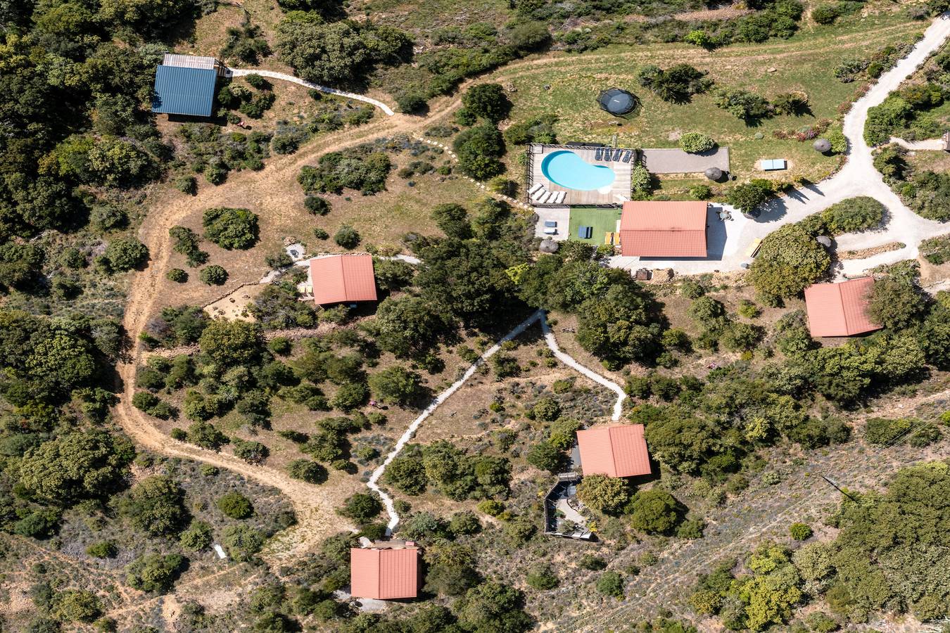 Gite Les Casots avec piscine partagée, terrasse privée et climatisation in Rouffiac-des-Corbières, Parc naturel régional Corbières-Fenouillèdes