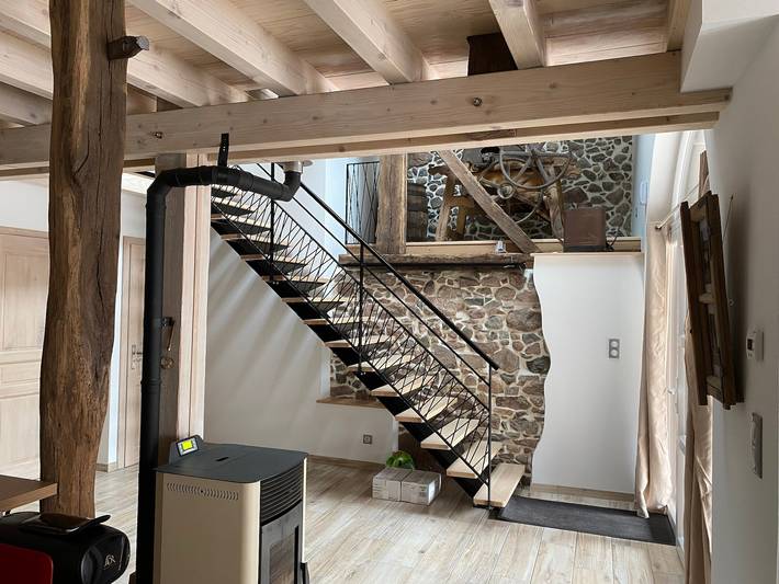 Maison de vacances 'Gîte De 6 Personnes À Ternuay' avec vue sur la montagne, terrasse privée et Wi-Fi in Mélisey, Haute-Saône
