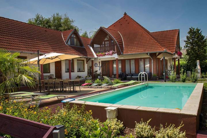 Ferienwohnung für 4 Personen, mit Balkon und Garten