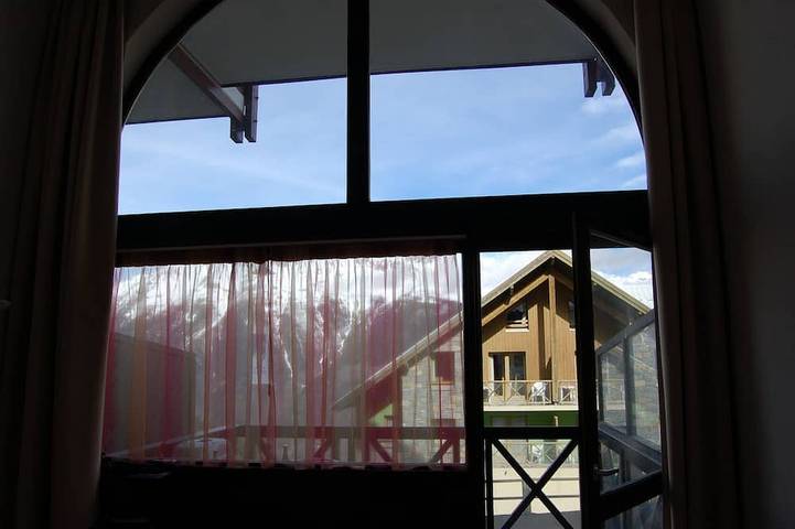 Appartement de vacances pour 8 personnes, avec balcon et piscine