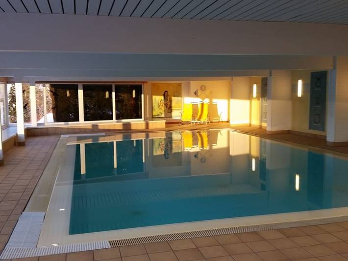 Ferienwohnung für 6 Personen, mit Balkon und Pool sowie Sauna in Tauplitz