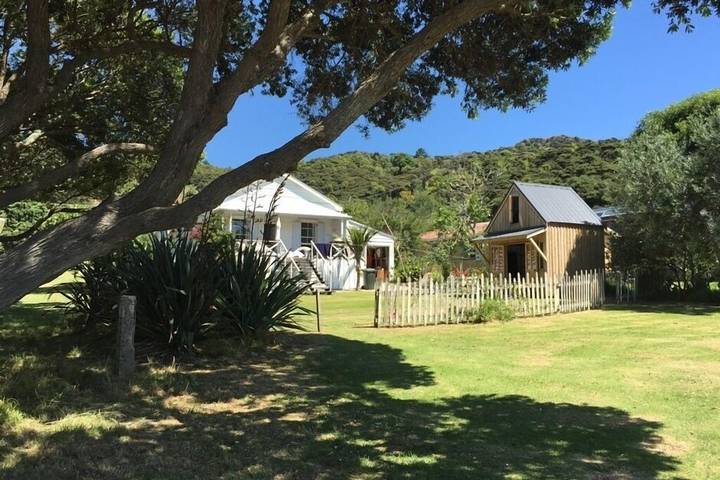 Holiday home for 7 people, with balcony and garden in Northland