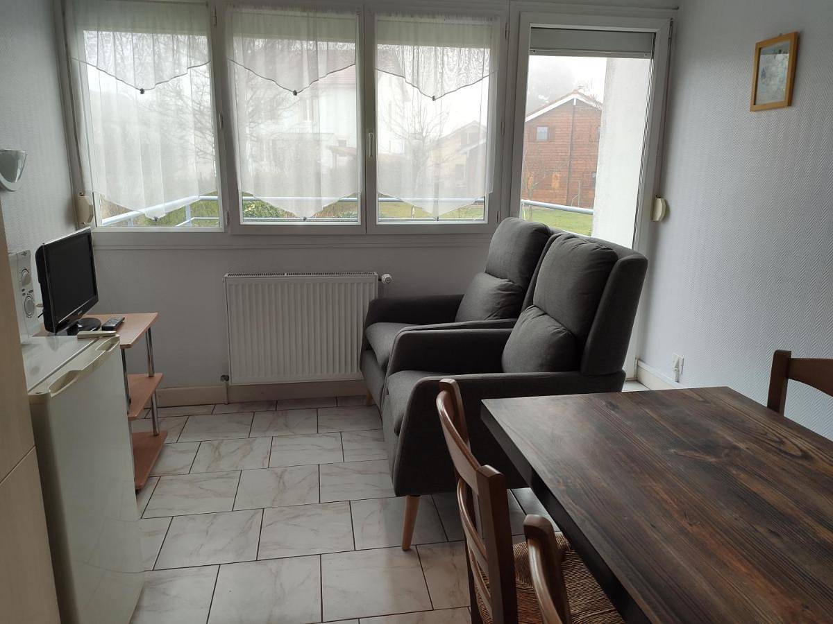 Appartement entier, Apartment - Ground Floor in La Vôge-les-Bains, Région d'Épinal