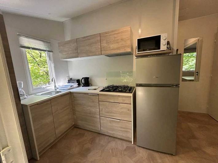 Mobil home pour 4 personnes, avec jacuzzi ainsi que sauna et bassin pour enfant à Apremont - 3