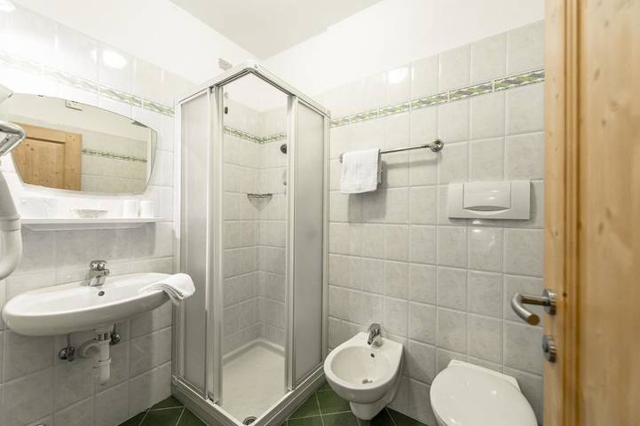 BnB für 2 Personen, mit Garten und Terrasse in den Dolomiten - 4