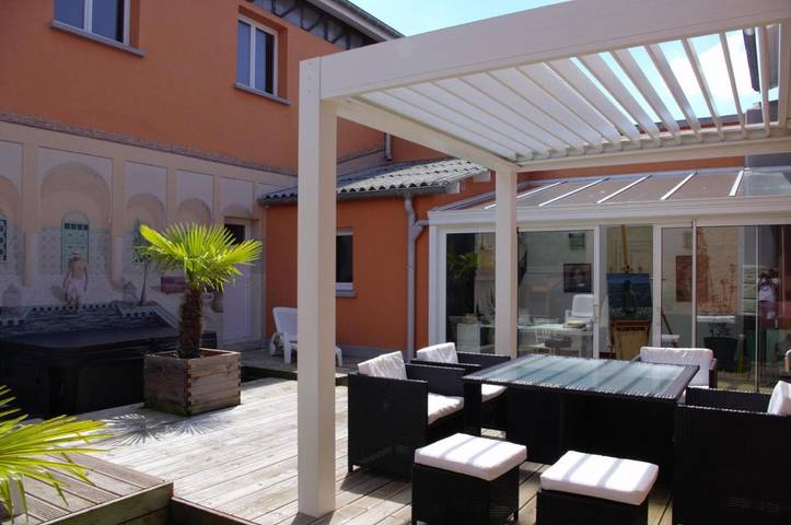 Chambre d’hôte pour 2 personnes, avec Jacuzzi et Terrasse dans la Meuse