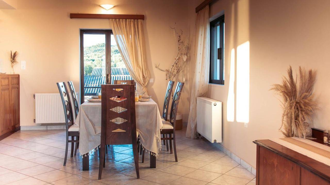 Ocean Breeze Apartment - Panoramic Sea View & Olive Grove - 100m to Beach in Δροσιά (Ζάκυνθος), Κυψέλη