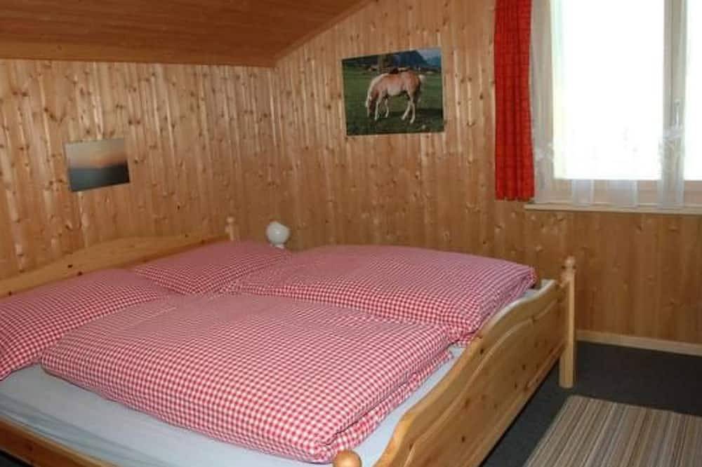 Chalet Rosenthaler in Aeschi bei Spiez, Thunersee