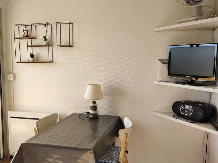 Ganzes Studio, 2-Sterne-Studio mit Loggia, in der Nähe der Thermen in Balaruc-les-Bains, Mittelmeerküste (Frankreich)