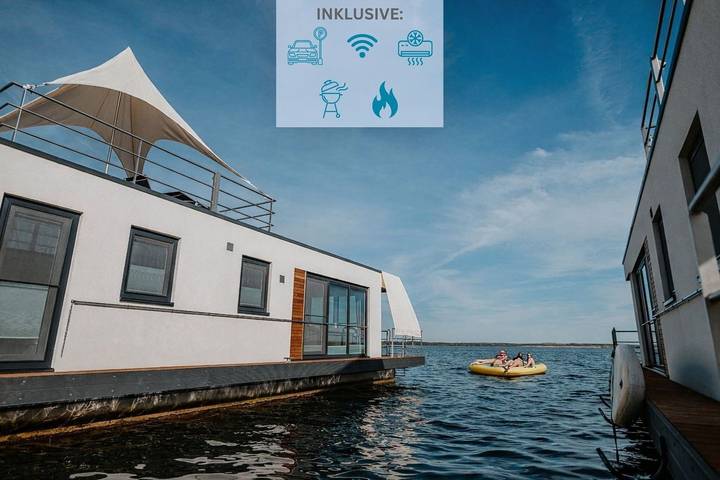 Ferienhaus für 4 Personen, mit Seeblick und Terrasse sowie Ausblick in der Lausitz