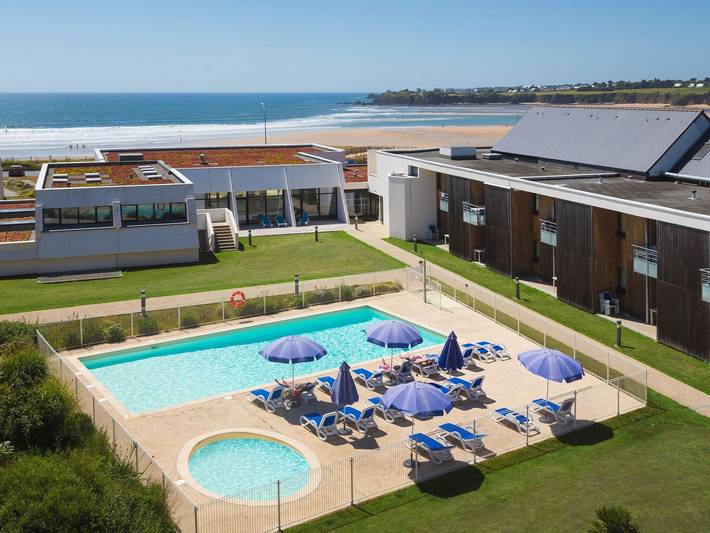 Location de vacances pour 4 personnes, avec piscine et balcon/terrasse, animaux acceptés à Guidel