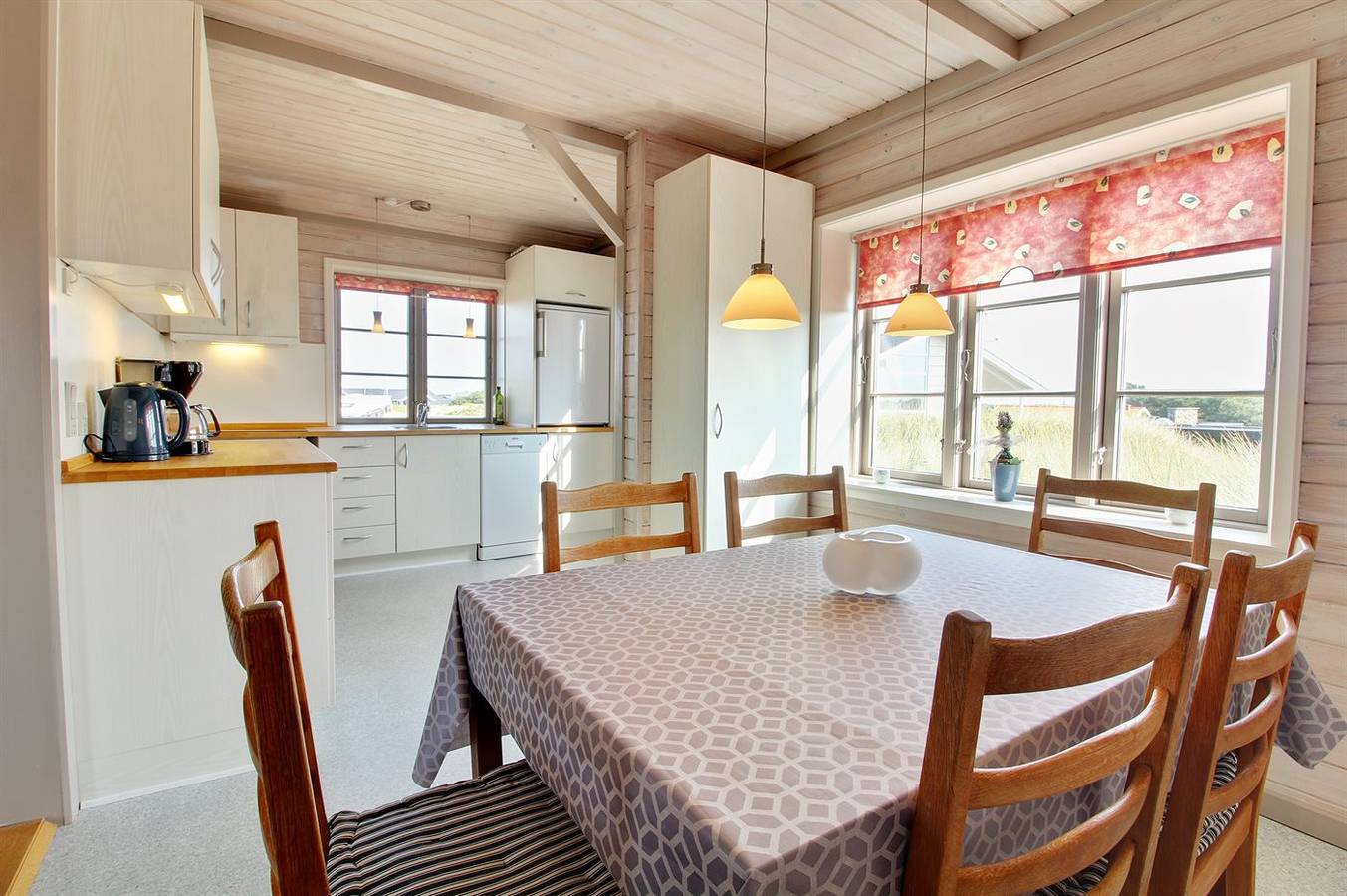 Nice home in Rømø w/ 2 Bedrooms and Wifi in Lakolk, Rømø