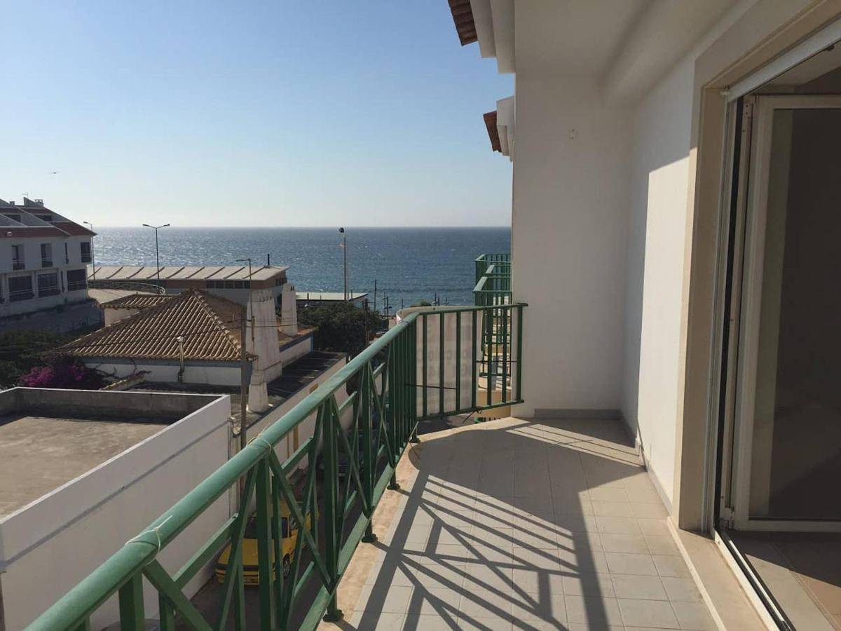 Apartamento inteiro, Casa Jorgina in Praia da Areia Branca, Lourinhã