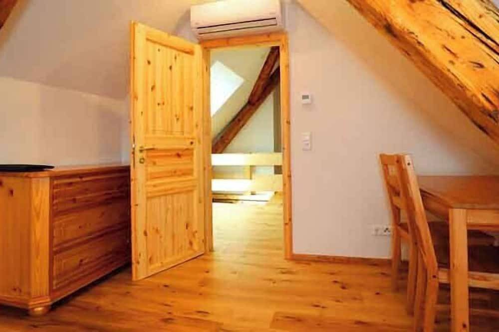 Luxury vacation apartment for families with friends or grandparents, dogs also welcome in Göschweiler, Löffingen