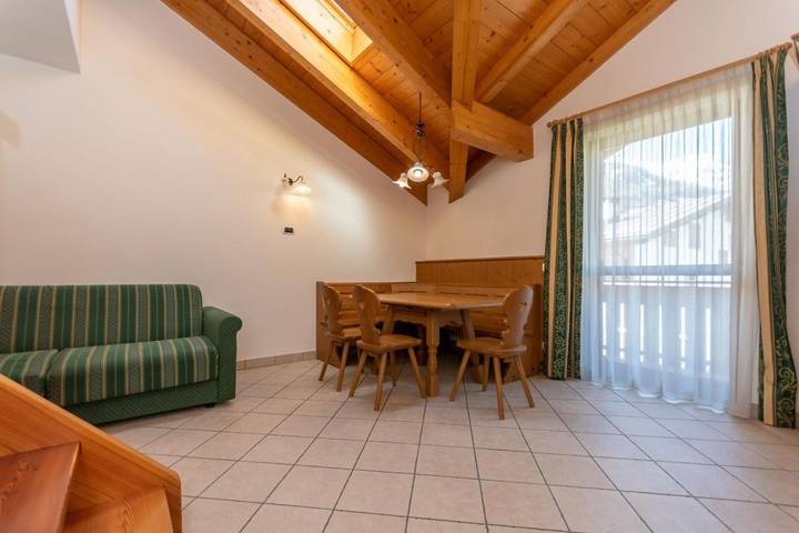 Ferienwohnung für 6 Personen, mit Garten und Ausblick