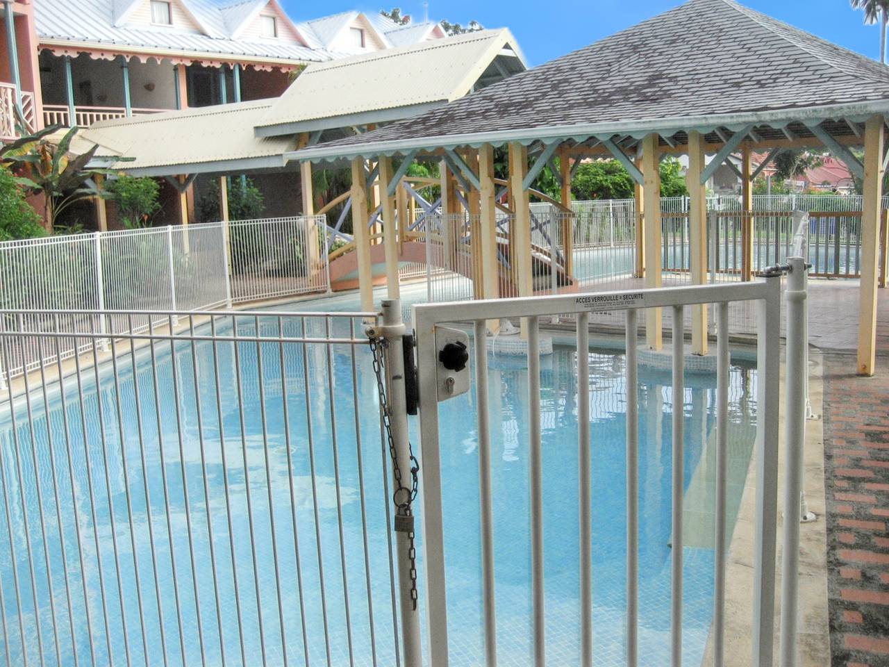 Estudio entero, Encantador Estudio en Sainte-Anne, 25 m², Vista al Jardín in Sainte-Anne, Martinica