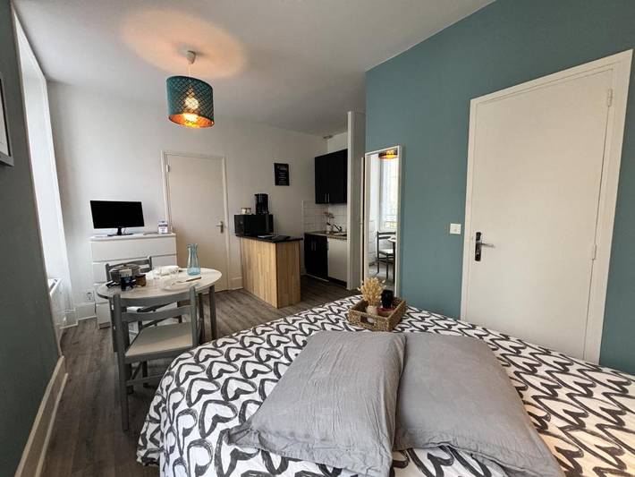 Gîte pour 2 personnes, animaux acceptés dans Thermes Henry Chatel Guyon - 4