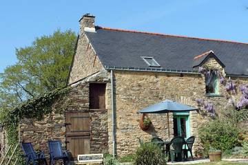 Gîte pour 4 personnes, avec jardin et terrasse à Saint-Dolay