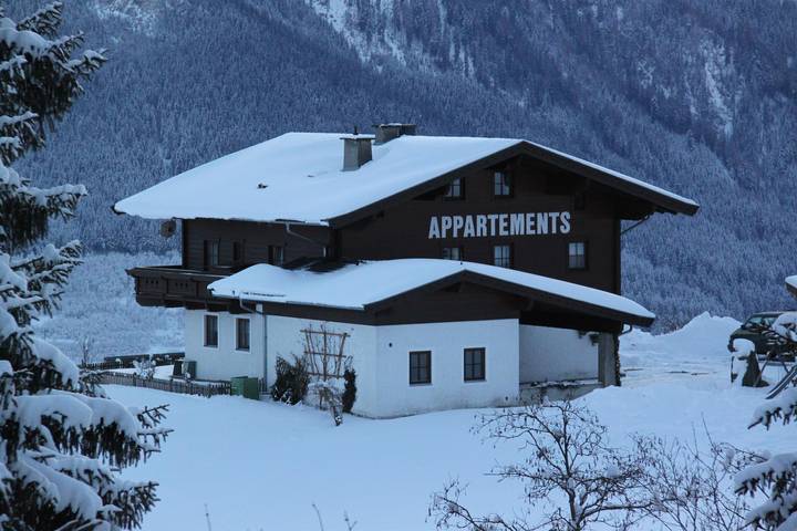 Ganze Ferienwohnung, Appartement 1 in Hollersbach im Pinzgau, Pinzgau