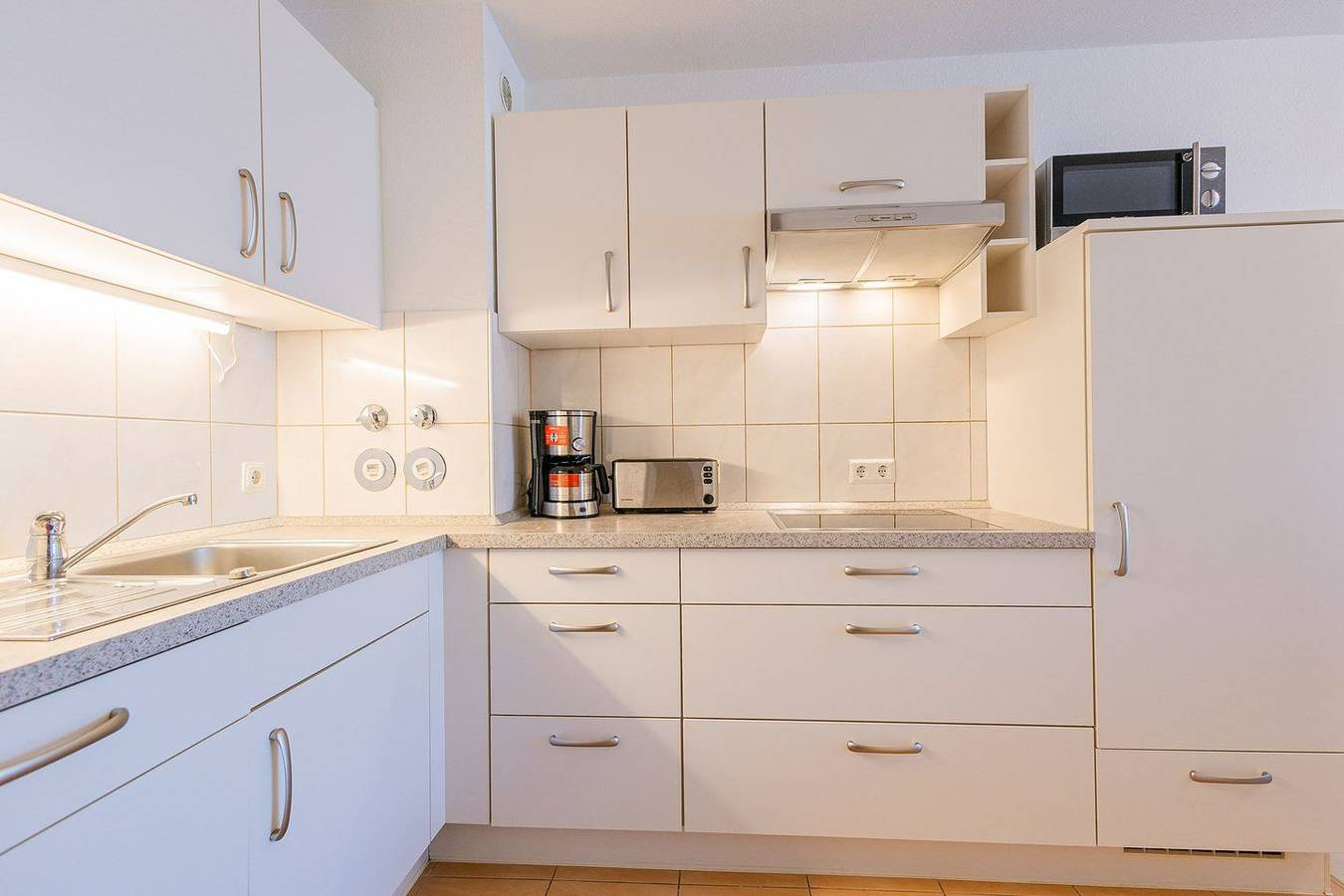 Ganze Wohnung, 2-Zimmer-Apartment (Typ 3) in Immenstaad am Bodensee, Region Bodensee-Oberschwaben