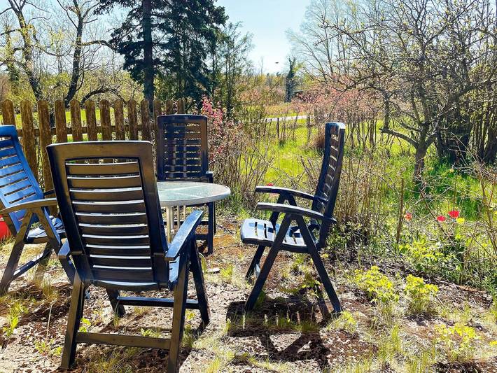 Lantligt hus med trädgård nära Borgholm in Öland
