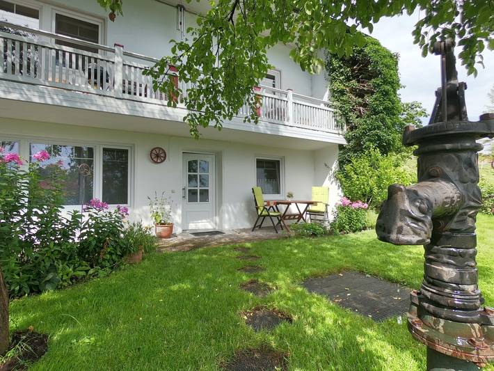 Ferienwohnung für 3 Personen, mit Garten und Terrasse, kinderfreundlich in Schongau
