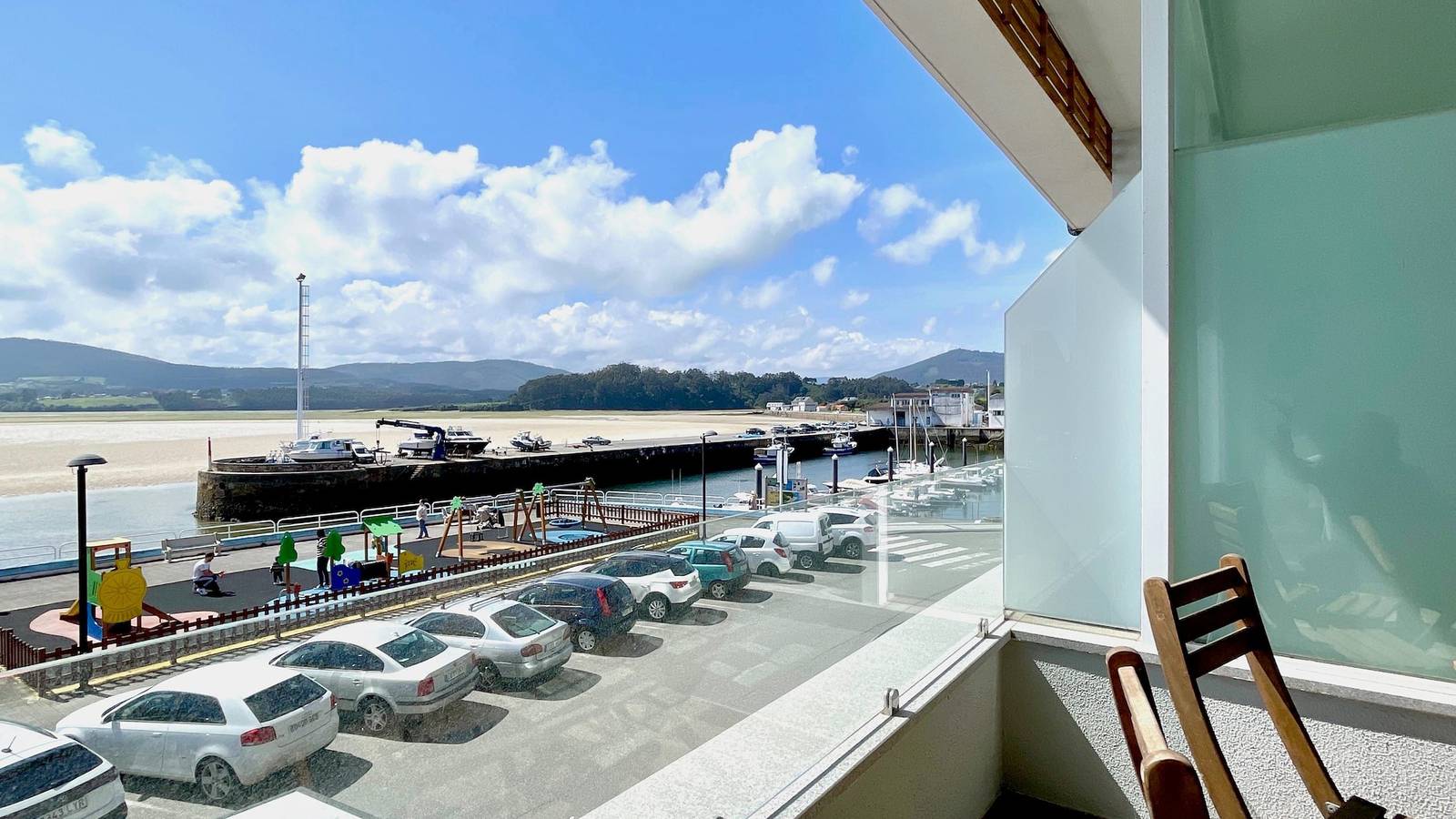 Entire apartment, The Cliffs  A Ribeira - Pampillosa in Foz, A Mariña Lucense