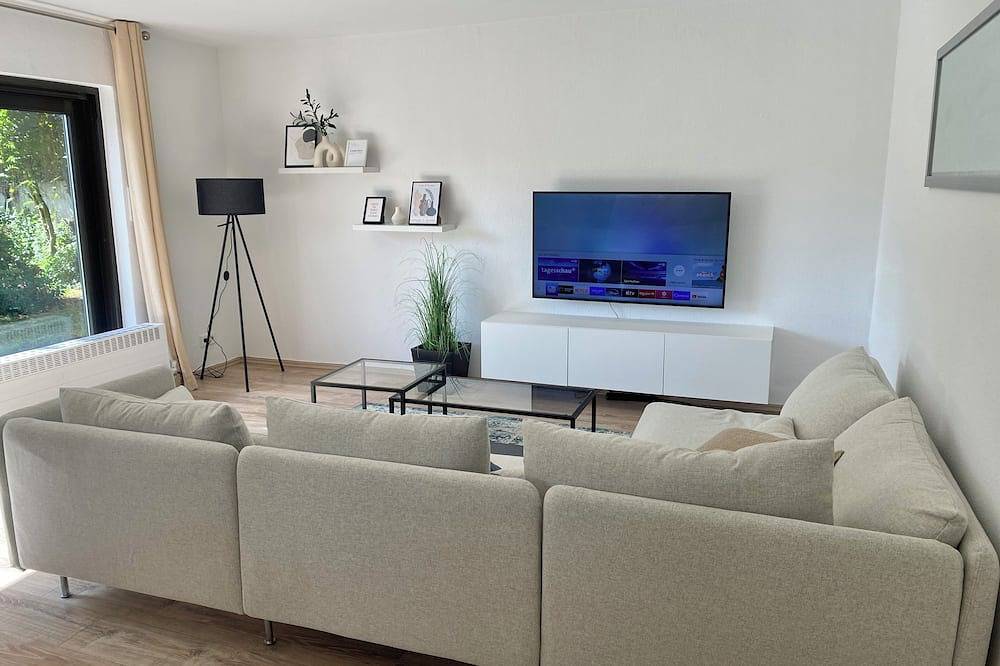 Ganze Wohnung, Große moderne 3 Zimmer Wohnung für Wanderer, Berufspendler und Touristen in Königswinter, Rhein-Sieg-Kreis