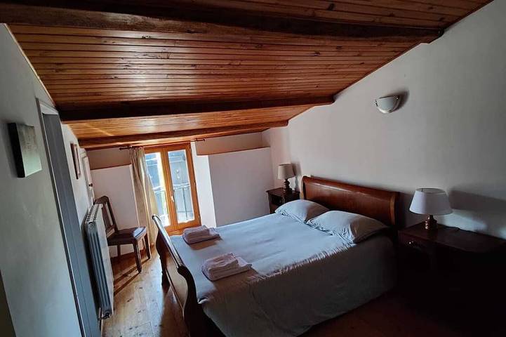 Gîte pour 11 personnes, avec Jardin à Annepont - 4