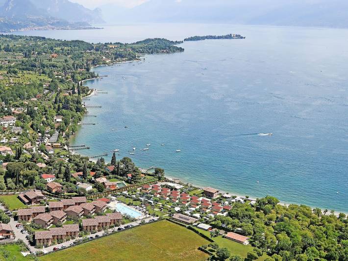 Ferienwohnung für 4 Personen, mit Balkon und Terrasse sowie Garten und Pool in Gardasee-Lombardei - 2