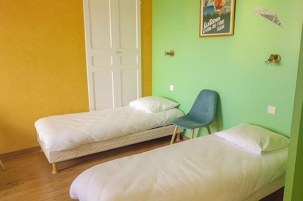 Comfortable Stay with Free Parking | Close to Terain de pétanque in Digne-les-Bains, Alpes-de-Haute-Provence