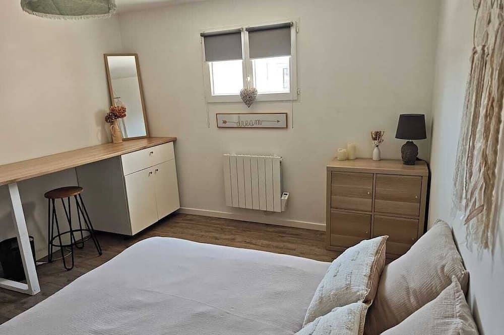 L'Escale Provençale - Maisonnette avec cour ombragée à 5 minutes d'Avignon... in Sorgues, Vaucluse