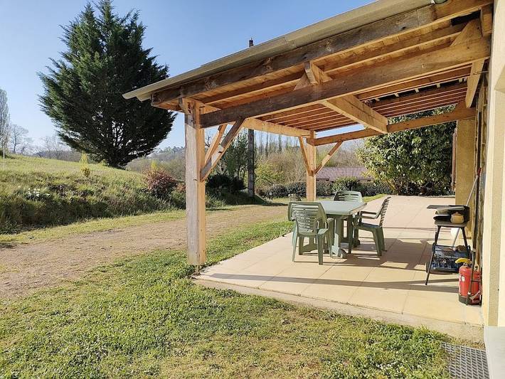 Gîte pour 4 personnes, avec terrasse et piscine ainsi que jardin et sauna à Lias-d'Armagnac - 2