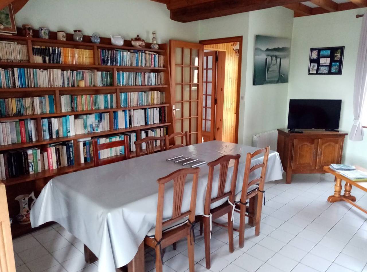 Maison de village au calme in Réville, Région de Cherbourg