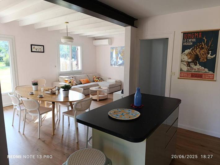 Location de vacances pour 9 personnes, avec terrasse à Mézos - 4