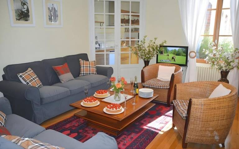 Location de vacances pour 8 personnes, avec jardin et vue à Aubigny-sur-Nère - 2