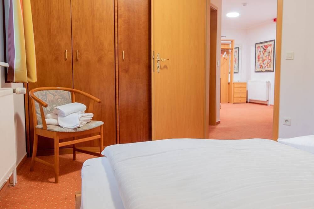 Suite - Hotel Lenzer Krug in Badestrand Lenz, Malchow