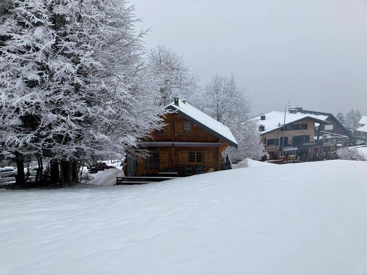 Three-Bedroom Chalet in Station du Mourtis, Boutx