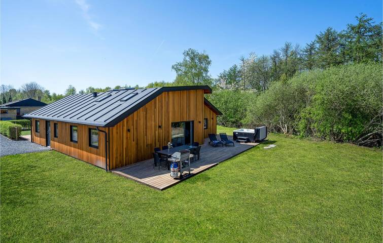 Ferienhaus für 10 Personen, mit Pool und Terrasse sowie Garten in Høll - 2