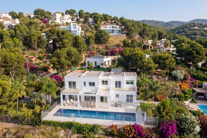 Villa pour 10 personnes, avec Balcon et Jardin