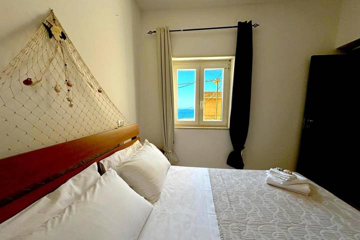 Appartamento per 6 persone, con Balcone e Panorama a Porto Palo