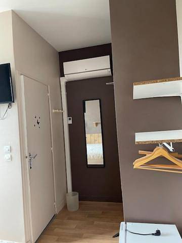 Hôtel pour 3 personnes dans Gare De Saint Aignan Noyers - 4