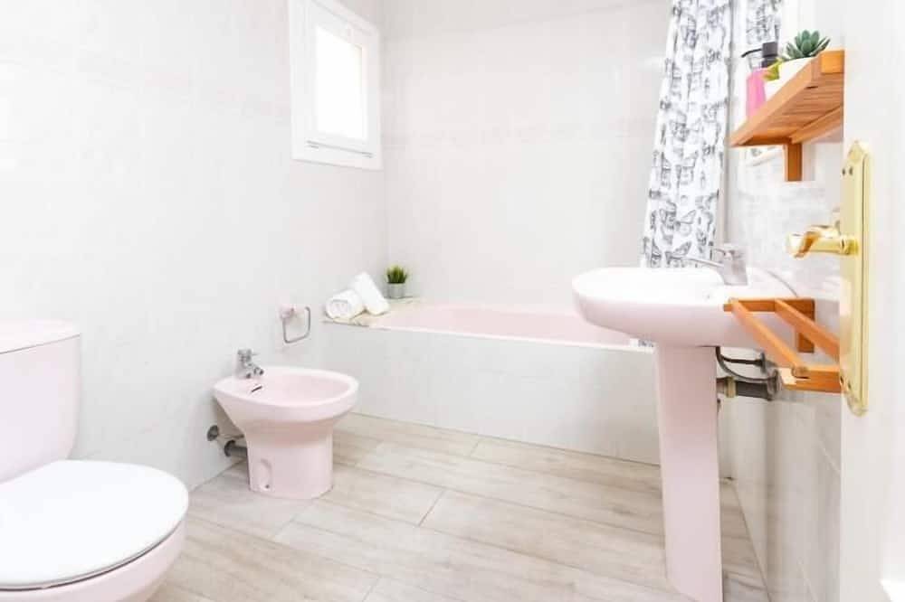 Entire apartment, Aiguablava Apartments 8 in Begur, Costa Brava