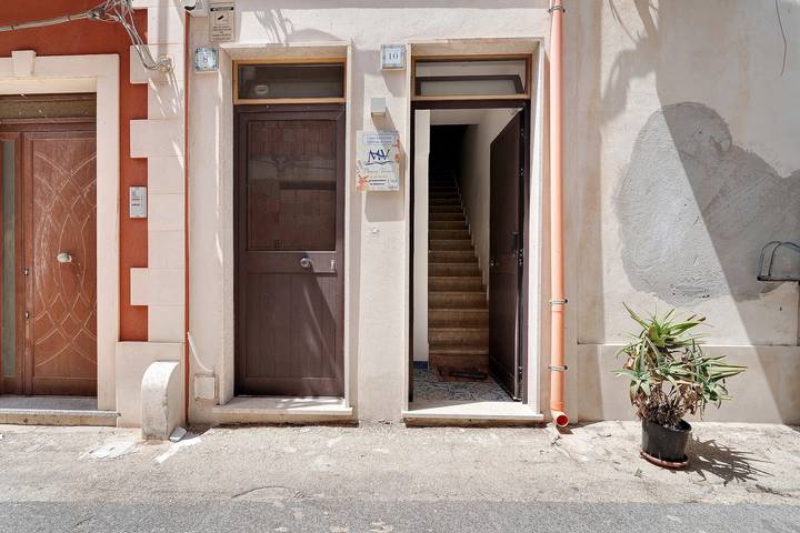 Apartamento entero, Habitación doble con camas individuales y baño privado in Marzamemi, Pachino
