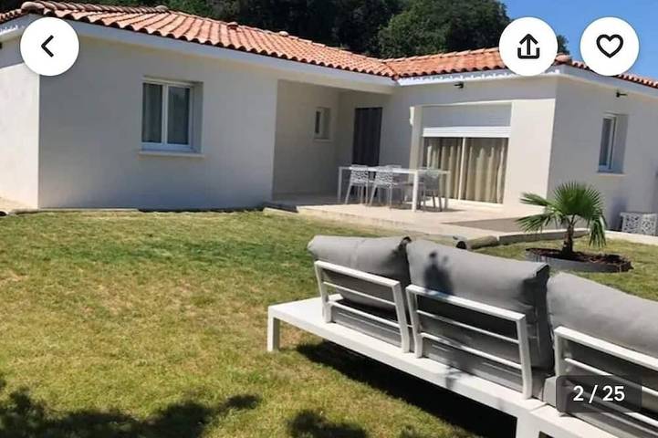 Location de vacances pour 4 personnes, avec terrasse et jardin à Saint-Michel-d'Euzet