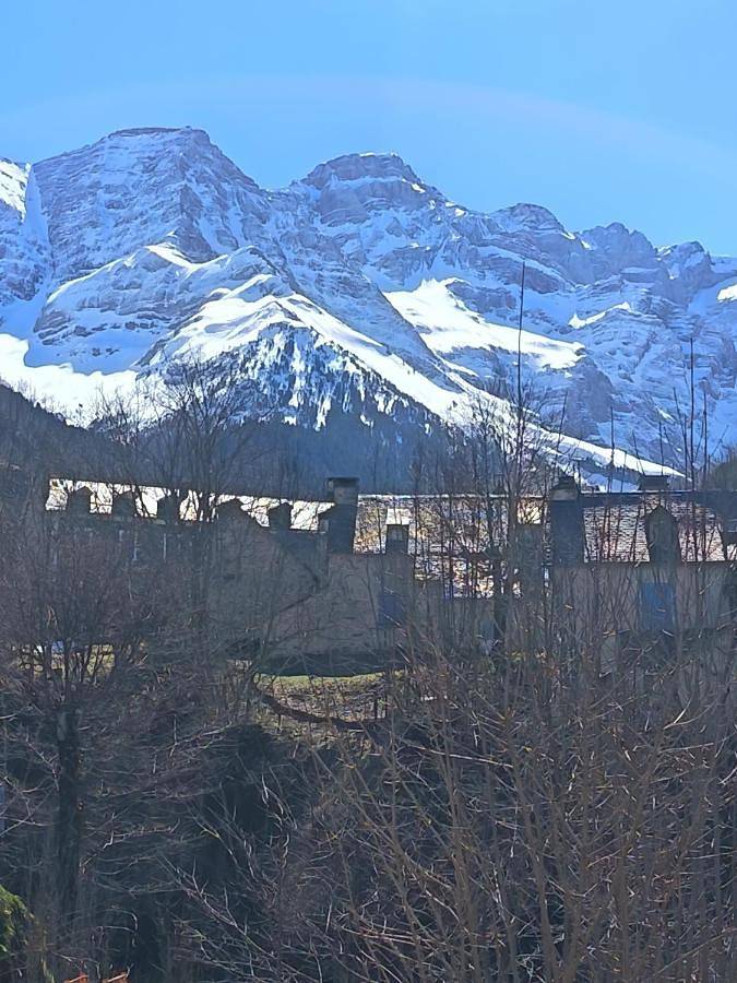 Gîte pour 10 personnes, avec balcon et vue à Gavarnie - 2