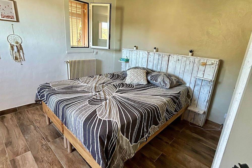 La Casa dela Felicidad in L'Escarène, Mediterranean Coast (France)