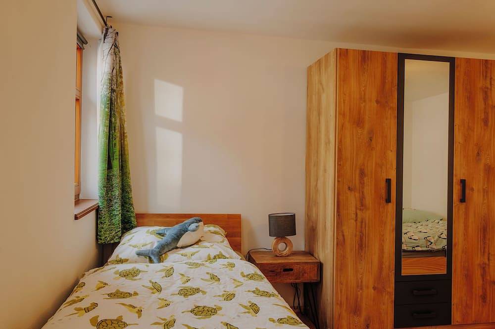 Ganze Wohnung, Ferienwohnung Wanderslust - zentral in Ilmenau und familienfreundlich in Ilmenau, Thüringer Kernland