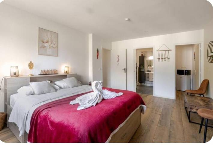 Gîte pour 2 personnes, avec terrasse à Sainte-Geneviève-des-Bois