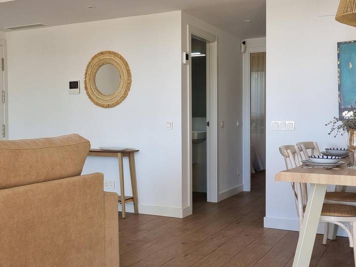 Ganze Ferienwohnung, Wohnung mit Terrasse und privatem Garten am Mittelmeer in Torrox Costa, Torrox